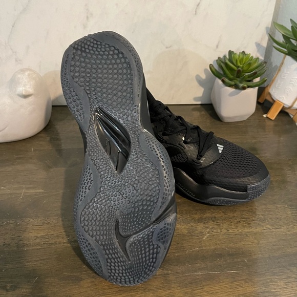 adidas Mahomes 2 Impact FLX Core Black - Picture 8 of 8